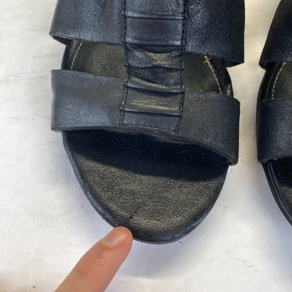 Clarks Women's Black Leather Sandals Size 7M,Comfort,Casual - Picture 15 of 16